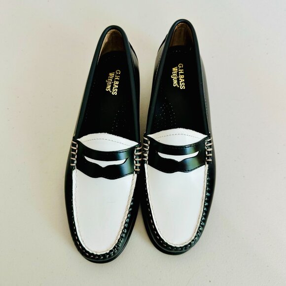 NEW G. H. BASS WEEJUNS WHITNEY BLACK AND WHITE LEATHER LOAFERS 6.5M - Picture 2 of 8
